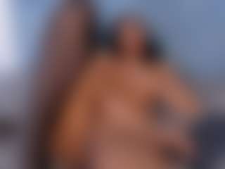 Live cam show with milapetiteAsm - Suck on Soda Cam