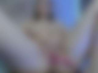 Live cam show with Olivia-Flores - Skinny Teen (18+) on live.xbliss.ai