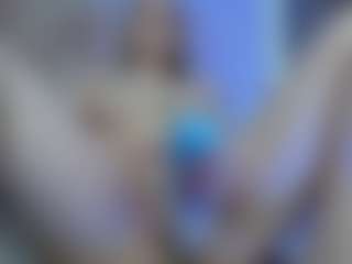 Olivia-Flores's Live Sex Cam Show