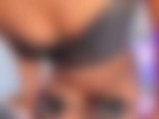 Live cam show with Taylorviidal - Ebony on friskycurves.com | colombia
