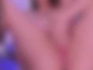 VickkyCandy's Live Sex Cam Show