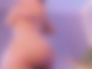 Live cam show with VickkyCandy - Moaning on SmokeAndPoke