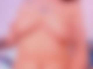 Live cam show with VickkyCandy - Moaning on Strip Flash - Live Sex Shows