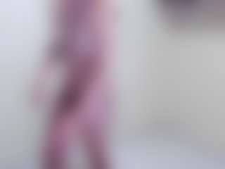 Live cam show with Amaravelvett - Red Hair on Fling VIP Chat
