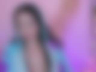 Live cam show with Angeelblosoom - Smoking on Camsoda