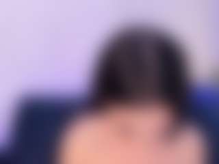 Live cam show with Angeelblosoom - Nipple Piercings on Camming Site