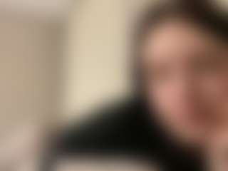 Live cam show with Tate - Upskirt on SquirtSoMuch