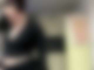 Live cam show with Tate - Upskirt on liverealitysex.com