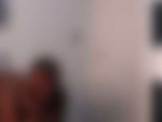Live cam show with CurvyJ255 - Ass Clapping on StripNow