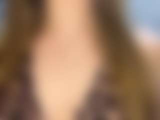 ElidiaBirdtail's Live Sex Cam Show