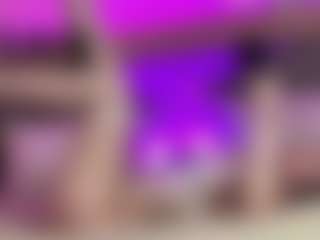 Live cam show with ElinaHarper69 - Green Eyes on madthumbs