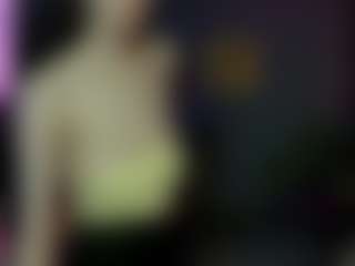 Live cam show with Eva-Leeee - Booty on slutload