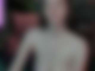Live cam show with Eva-Leeee - Bra on SinfulBabes