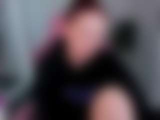 Live cam show with Gloria - Moaning on Fling VIP Chat
