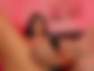 Live cam show with HanaSmitth - Squirt on AdultVida.com