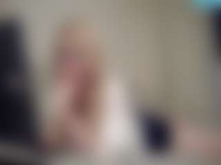 Live cam show with Flora - Skinny on fapnchat