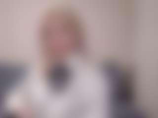 Flora's Live Sex Cam Show