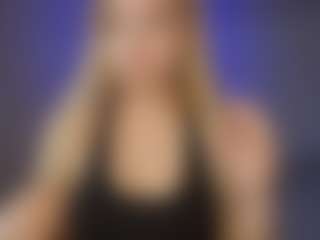 Flora's Live Sex Cam Show