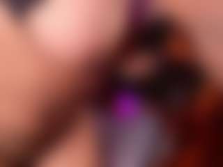lara-curly's Live Sex Cam Show