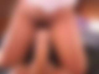 lara-curly's Live Sex Cam Show