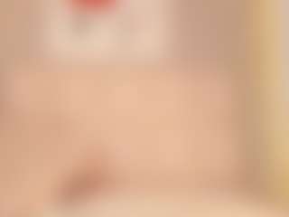 Live cam show with lily-roussee - Squirt on Uber Horny