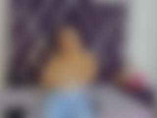 Live cam show with Lunaviceht - Cute on Camsoda