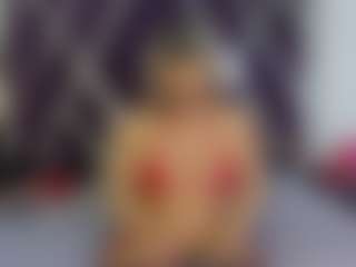 Live cam show with Lunaviceht - Glasses on CamSextacy