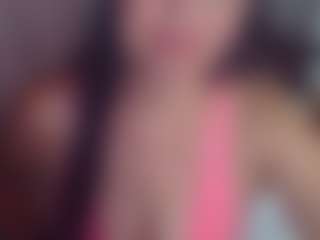 Live-camshow met Melany Lewis - Normal op Camsoda