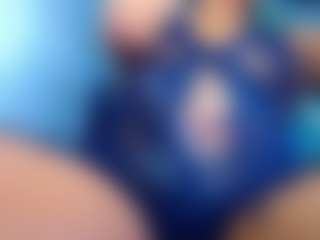 Ebony-DickTS's Live Sex Cam Show
