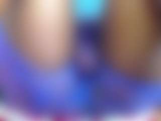 Ebony-DickTS's Live Sex Cam Show
