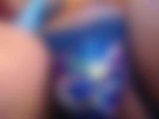Live cam show with Ebony-DickTS - Tease on https://playwithruby.com