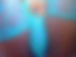 Live cam show with Ebony-DickTS - Tiny Tits on 1on1-livenow