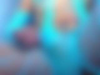 Live cam show with Ebony-DickTS - White on EXY | colombia