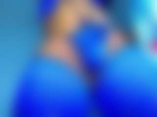 Live cam show with Ebony-DickTS - Tattoos on Gym Cam Girls