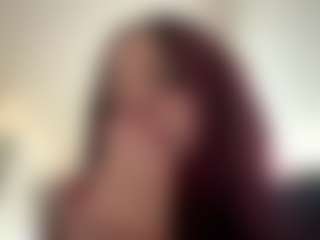 Live cam show with TreasaHotze - Lesbian on TeamSkeetLive