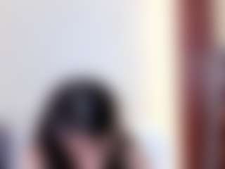 Live cam show with Valeria-rivas - Lovense on madthumbs