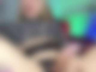Live cam show with Dannalove1 - Average on xfollow cams