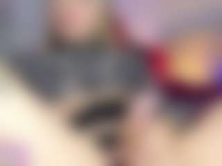 Live cam show with Dannalove1 - Blonde Hair on Camsoda
