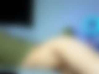 Live cam show with DaimonDragon - Green Eyes on Milfs Live