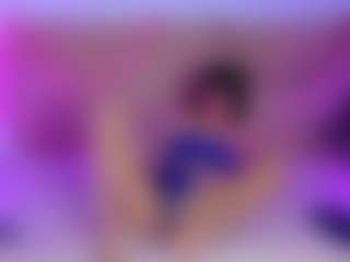 Lara Rous-Pretty's Live Sex Cam Show