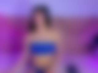 Lara Rous-Pretty's Live Sex Cam Show