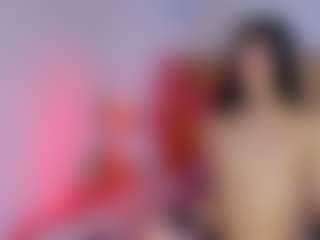 Lara Rous-Pretty's Live Sex Cam Show