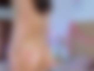 Lara Rous-Pretty's Live Sex Cam Show