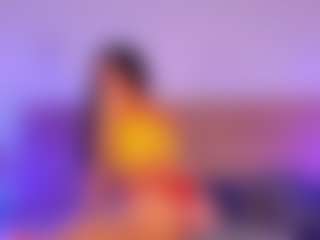 Lara Rous-Pretty's Live Sex Cam Show