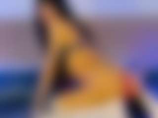 Live cam show with Lara Rous-Pretty - English on sexylive.show