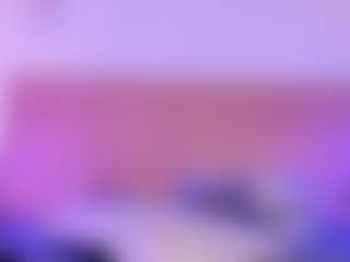 Live cam show with Lara Rous-Pretty - Brown Hair on Dare Cams