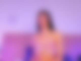 Live cam show with Lara Rous-Pretty - Brown Hair on Dolls Live