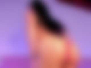 Live cam show with Lara Rous-Pretty - Spank on Camiplay Live