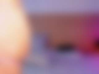 Live cam show with Lara Rous-Pretty - Brown Eyes on fapnchat