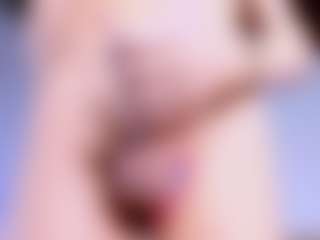 Live cam show with Lara Rous-Pretty - Flat Chested on Camsoda